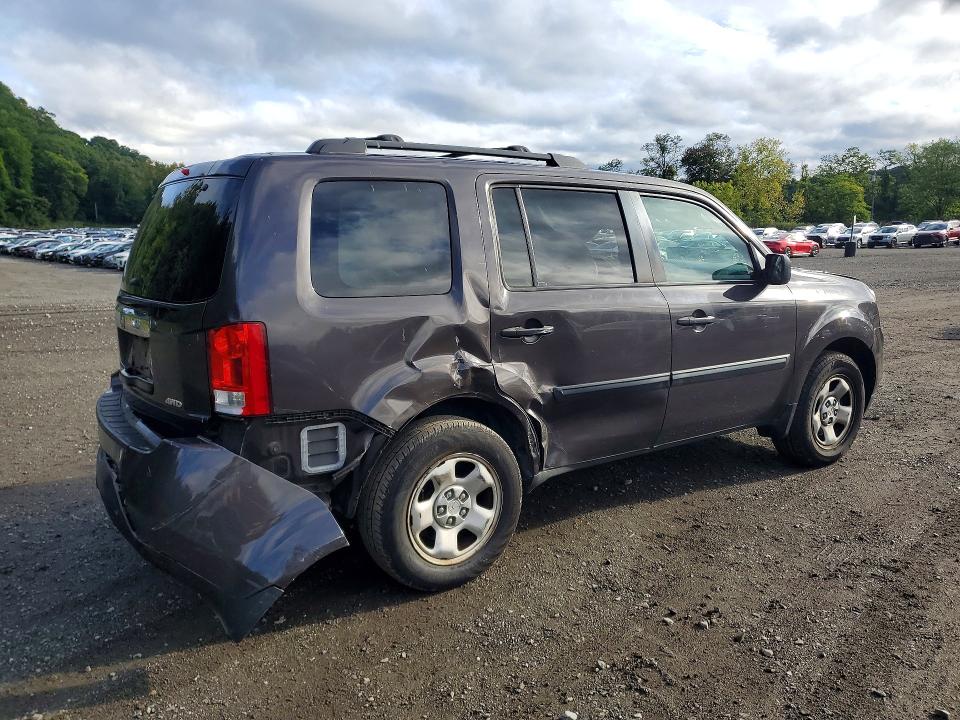 Photo 3 from auction – 2012 HONDA PILOT with VIN 5FNYF4H25CB005151