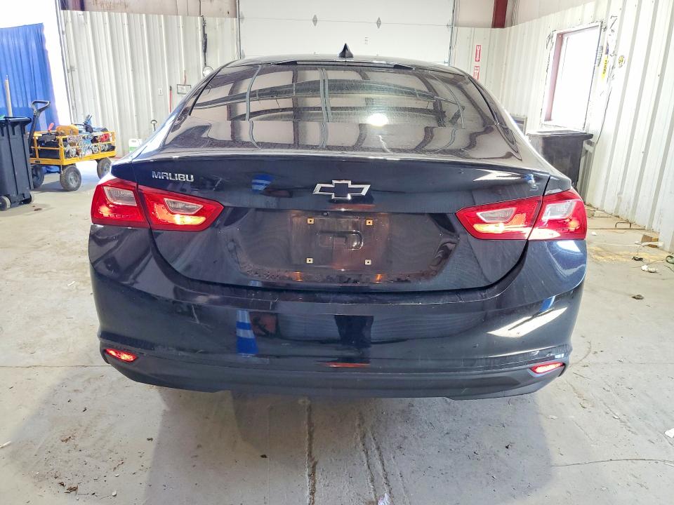 Photo 6 from auction – 2021 CHEVROLET MALIBU with VIN 1G1ZB5ST5MF052385