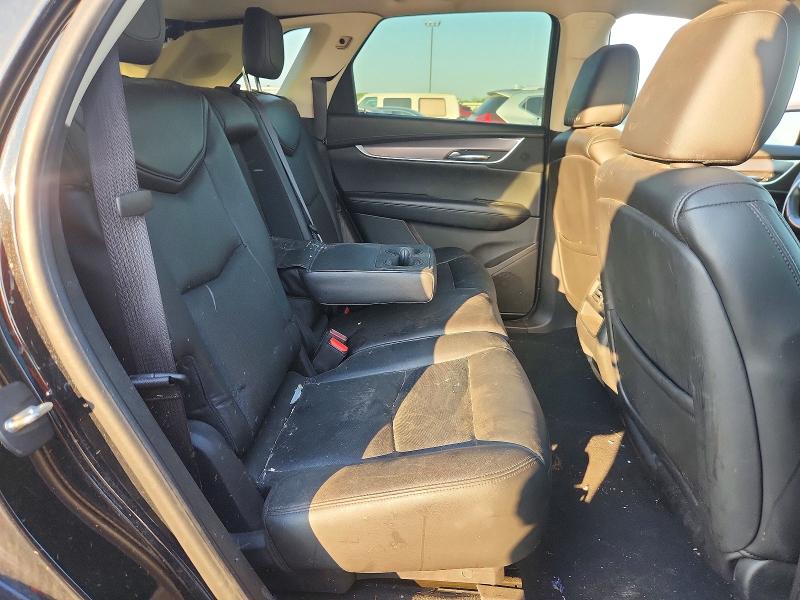 Photo 10 from auction – 2017 CADILLAC XT5 with VIN 1GYKNBRS1HZ105500