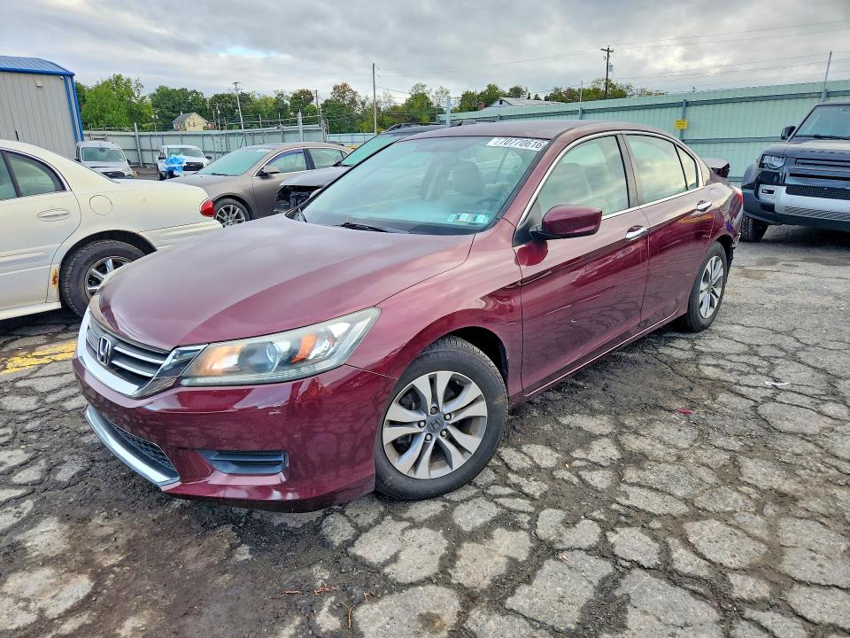 HONDA ACCORD 2014 с VIN 1HGCR2F30EA051534 - Снимка от търг