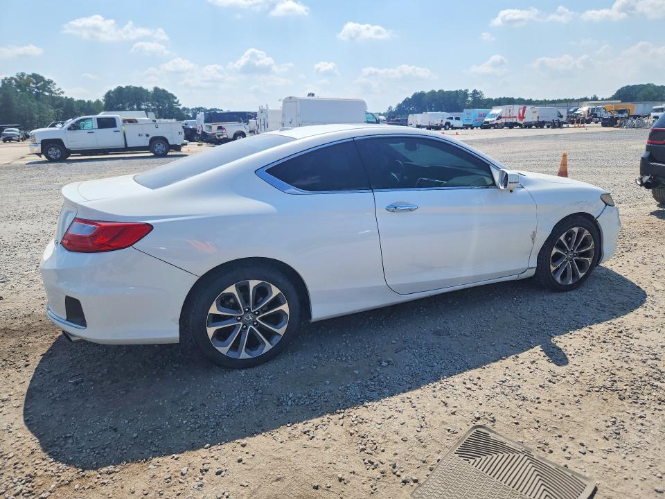 Photo 3 from auction – 2015 HONDA ACCORD with VIN 1HGCT2B86FA006487