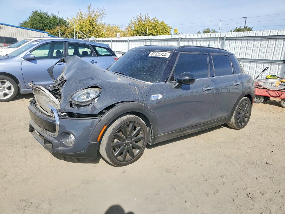 MINI COOPER 2019 مع رقم تعريف المركبة WMWXU3C56K2H55026 - صورة من المزاد