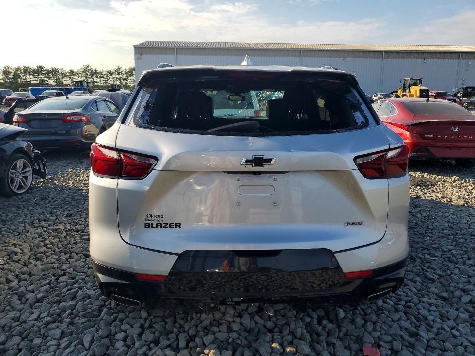 Photo 6 from auction – 2021 CHEVROLET BLAZER with VIN 3GNKBERS8MS563050