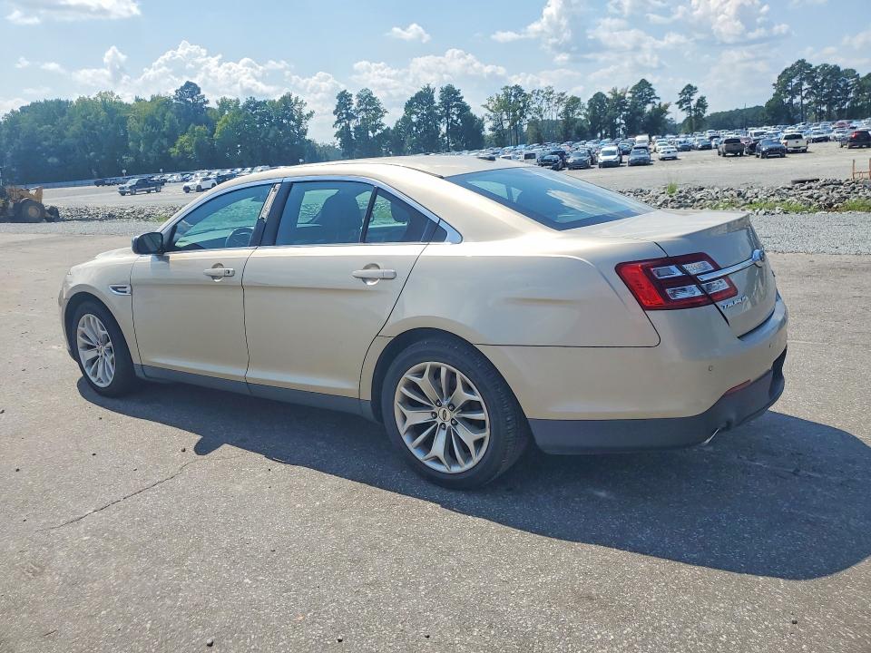 Photo 2 from auction – 2018 FORD TAURUS with VIN 1FAHP2F8XJG109815