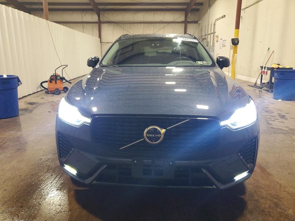 Photo 5 from auction – 2024 VOLVO XC60 with VIN YV4L12RL6R1829355