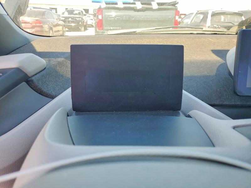 Photo 9 from auction – 2014 BMW I3 with VIN WBY1Z4C57EV274491