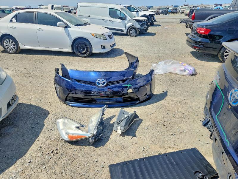 Photo 12 from auction – 2013 TOYOTA PRIUS with VIN JTDKN3DU0D1680927