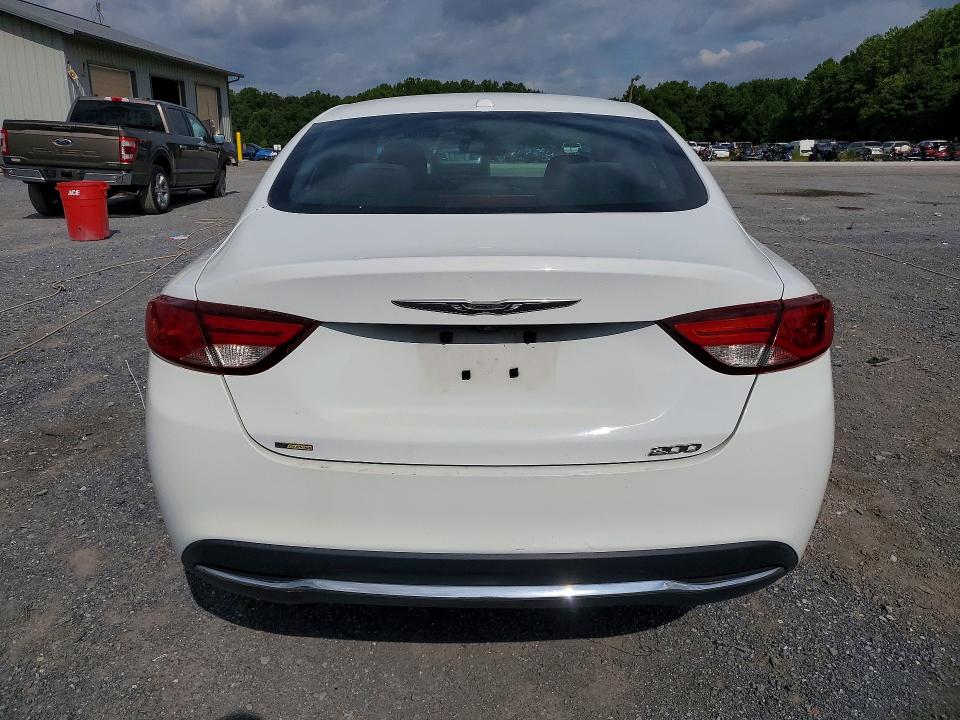 Photo 6 from auction – 2015 CHRYSLER 200 with VIN 1C3CCCAB9FN598532