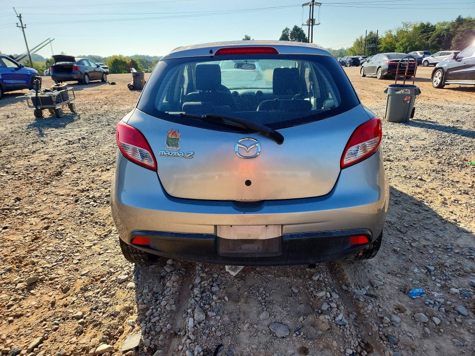 صورة رقم 6 من المزاد - 2011 MAZDA MAZDA2 مع VIN JM1DE1HY1B0123571