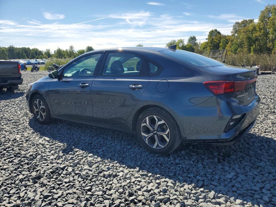 Photo 2 from auction – 2021 KIA FORTE with VIN 3KPF24AD1ME263124
