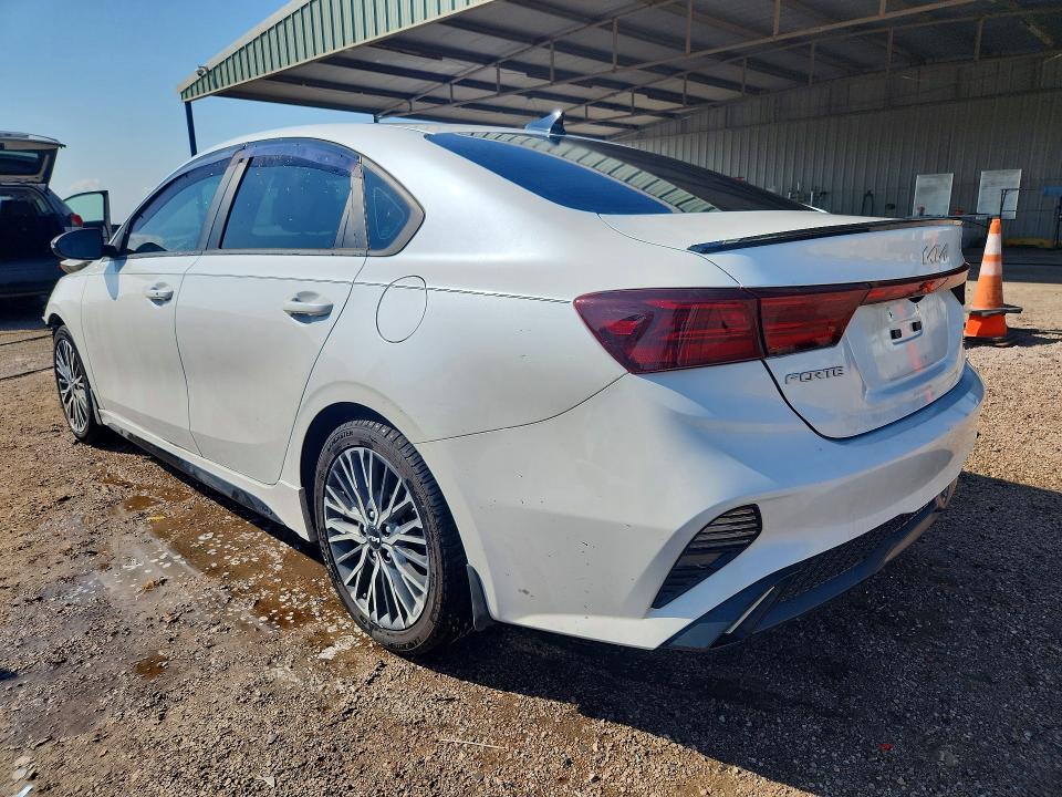 Photo 2 from auction – 2022 KIA FORTE with VIN 3KPF54ADXNE458650