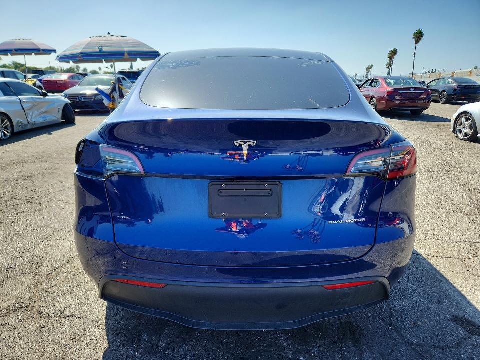Foto 6 de la subasta – 2023 TESLA MODEL Y con VIN 7SAYGDEE7PA029730
