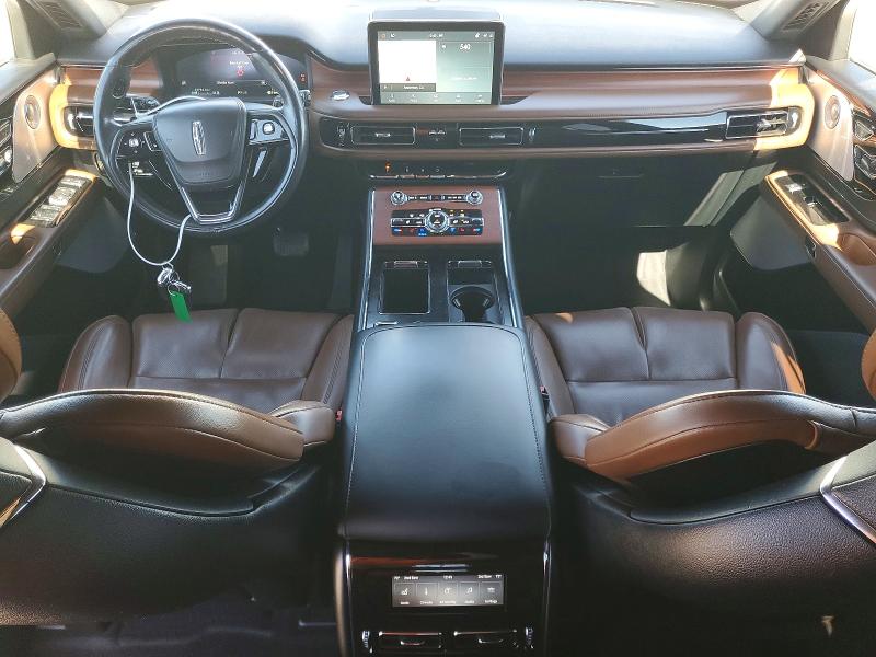 Photo 8 from auction – 2022 LINCOLN AVIATOR with VIN 5LM5J7XCXNGL03211