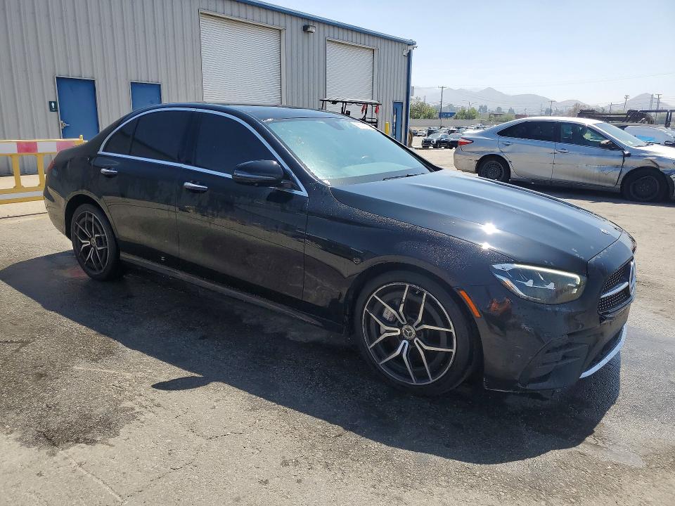 Photo 4 from auction – 2021 MERCEDES-BENZ E with VIN W1KZF8DB5MA873412
