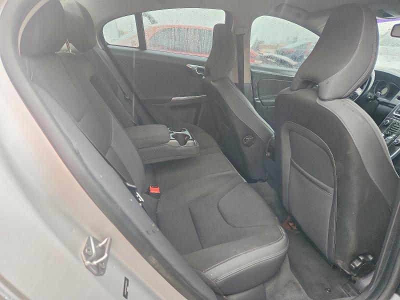 صورة رقم 10 من المزاد - 2014 VOLVO S60 مع VIN YV1612FS4E2295721