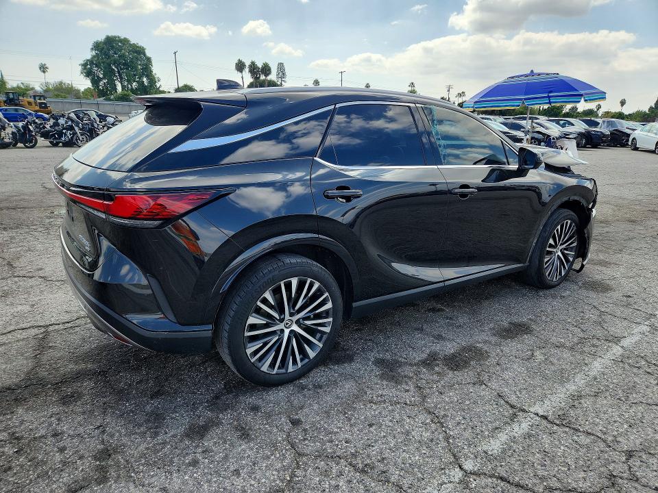 Photo 3 from auction – 2024 LEXUS RX 350H with VIN 2T2BBMCA6RC047286