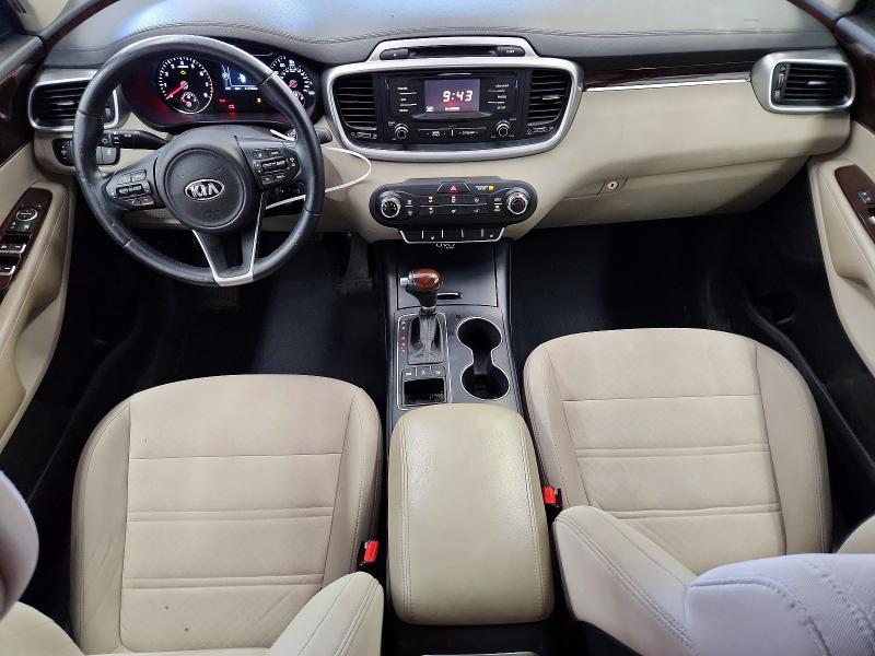 Photo 8 from auction – 2016 KIA SORENTO with VIN 5XYPGDA30GG059211