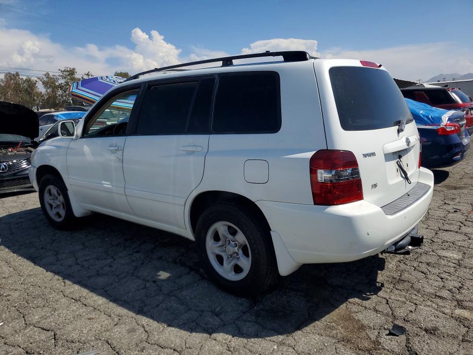 Снимка 2 от търг – 2005 TOYOTA HIGHLANDER с VIN JTEDP21A250091033