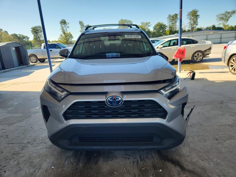 Foto 5 de la subasta – 2022 TOYOTA RAV4 con VIN 4T3RWRFV7NU077142