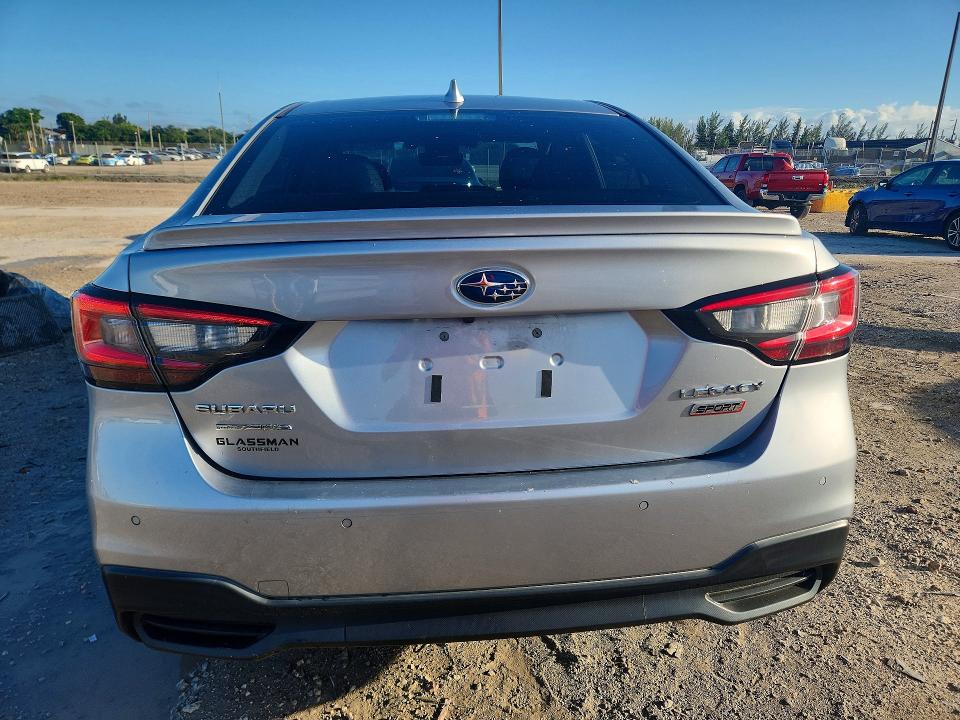 Photo 6 from auction – 2021 SUBARU LEGACY with VIN 4S3BWAH66M3014379