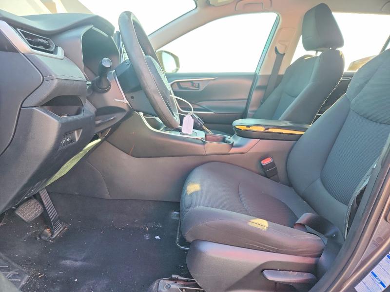 Photo 7 from auction – 2020 TOYOTA RAV4 with VIN 2T3F1RFV2LW124804