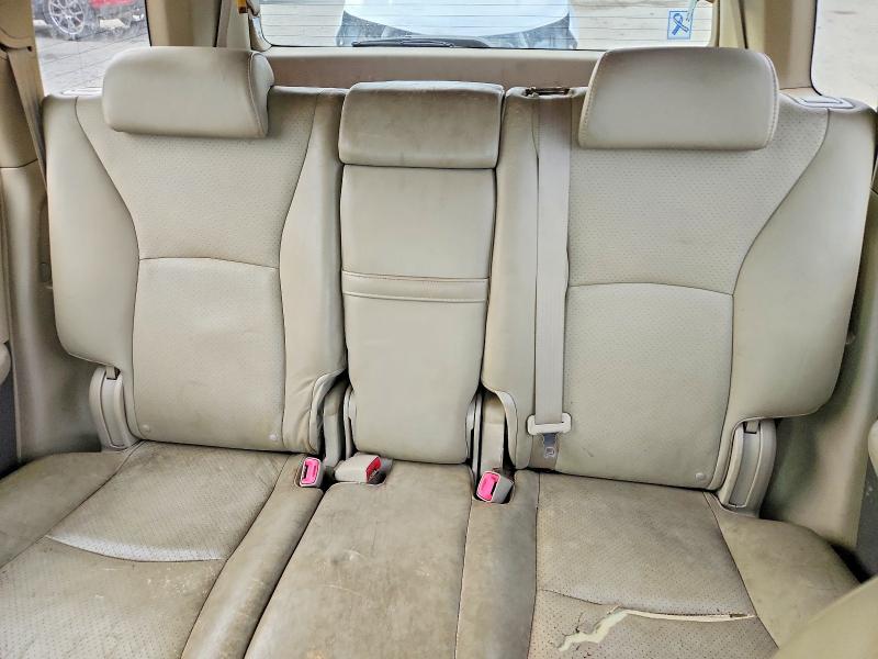 Photo 10 from auction – 2006 TOYOTA HIGHLANDER with VIN JTEDW21A860003011