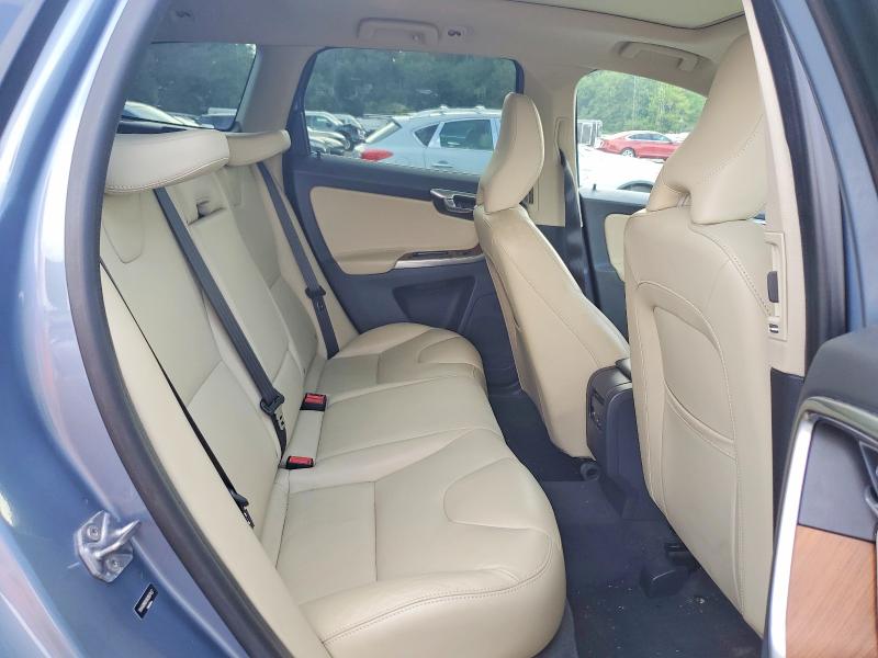 Photo 11 from auction – 2017 VOLVO XC60 with VIN YV440MDU1H2087457
