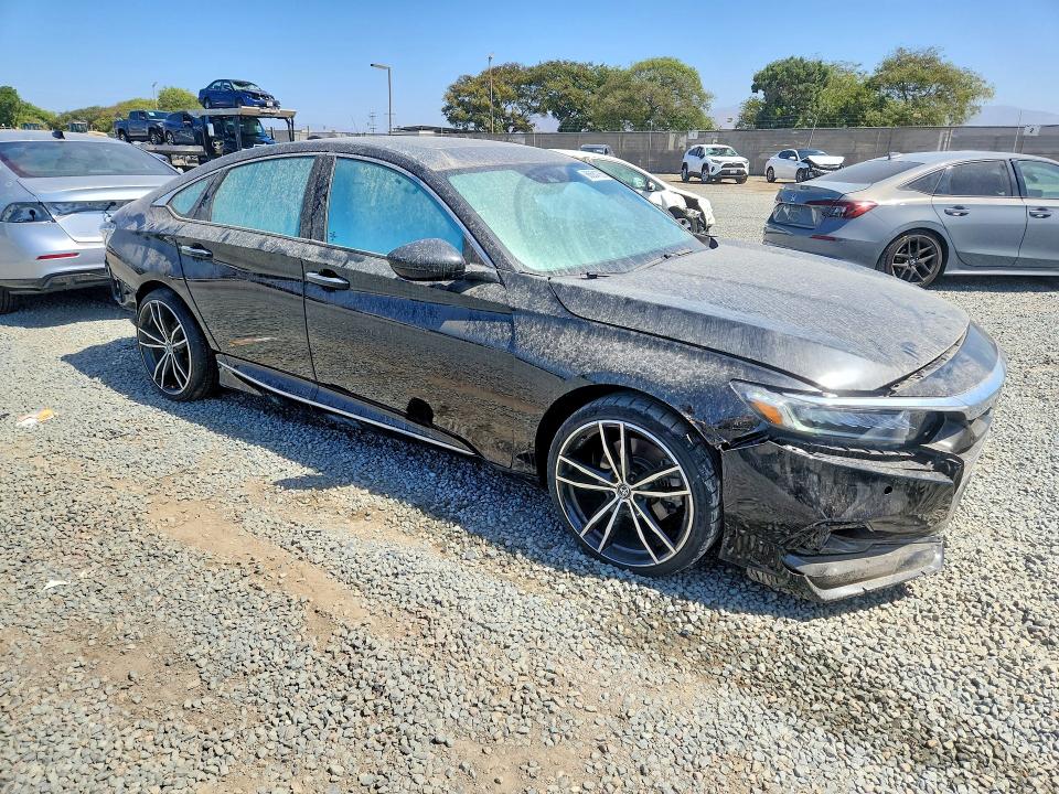 Photo 4 from auction – 2021 HONDA ACCORD with VIN 1HGCV2F91MA010733