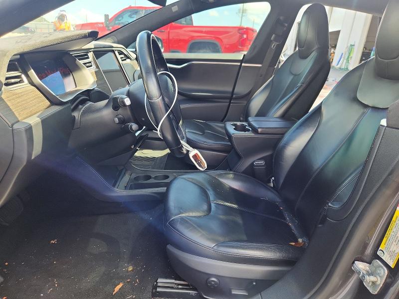 Photo 7 from auction – 2015 TESLA MODEL S with VIN 5YJSA1H19FF082832