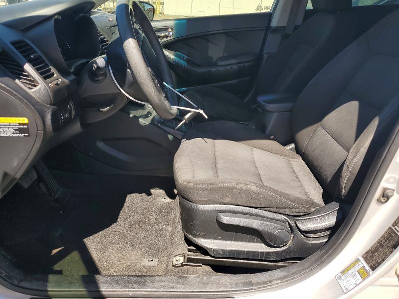Photo 7 from auction – 2016 KIA FORTE with VIN KNAFK4A65G5609030