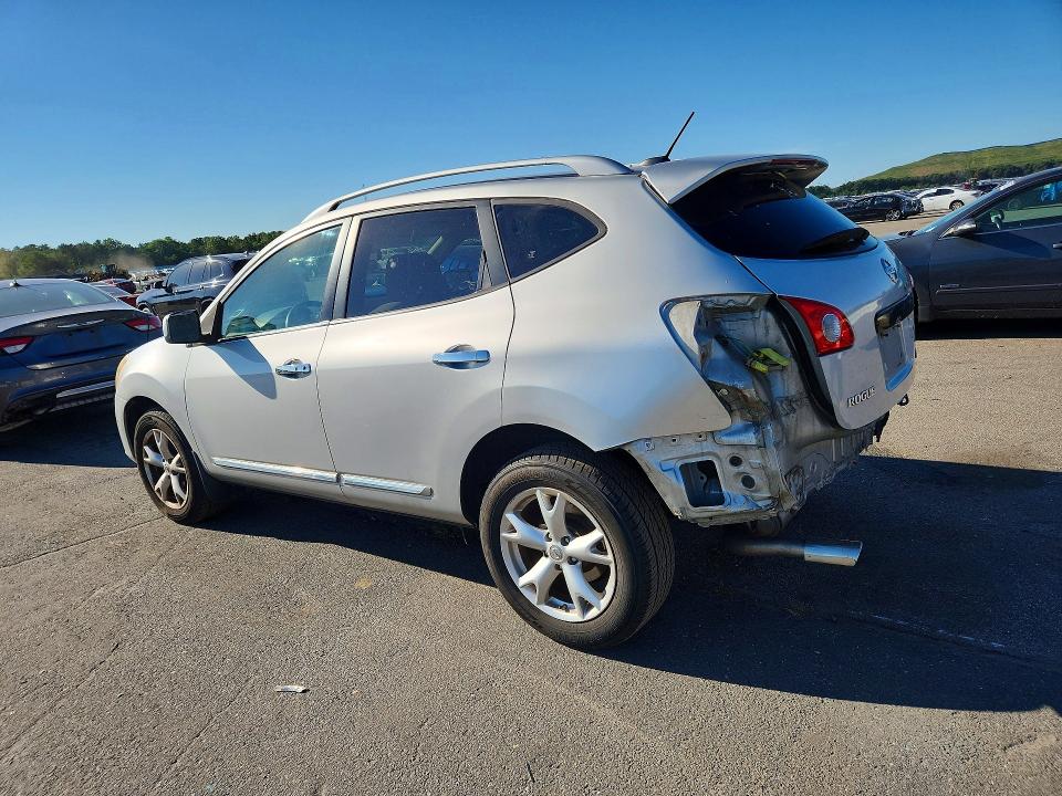 Photo 2 from auction – 2011 NISSAN ROGUE with VIN JN8AS5MVXB687008