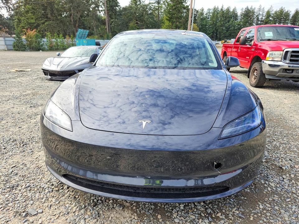 Снимка 5 от търг – 2024 TESLA MODEL 3 с VIN 5YJ3E1EB6RF819561