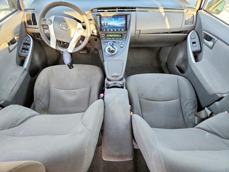 Photo 8 from auction – 2010 TOYOTA PRIUS with VIN JTDKN3DU8A0204300