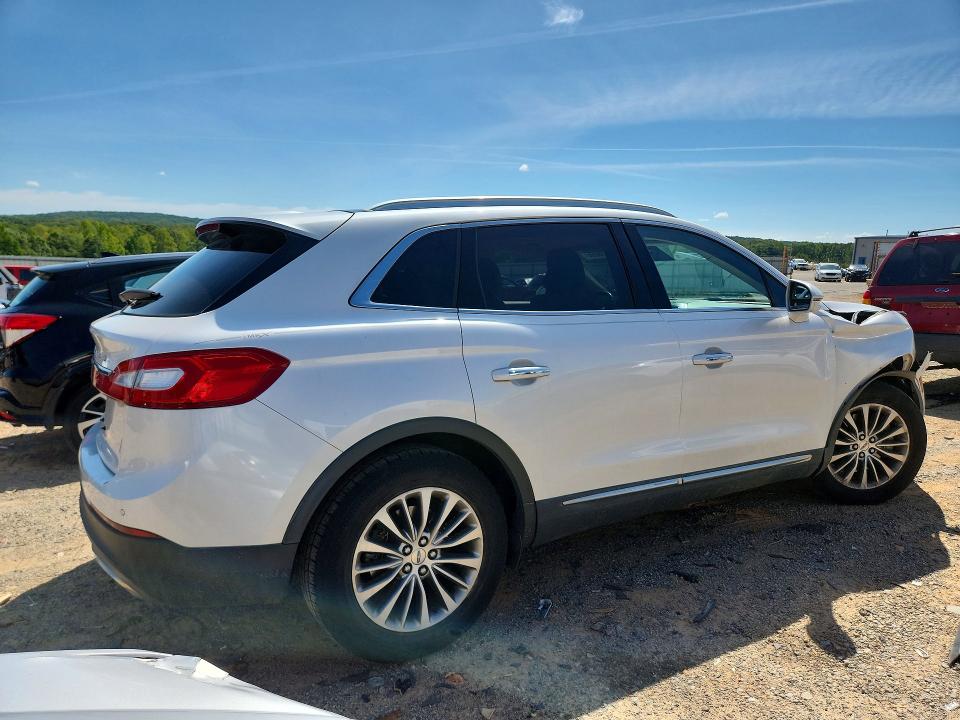 Фото 3 с аукциона – 2016 LINCOLN MKX с VIN 2LMPJ6KR2GBL35862