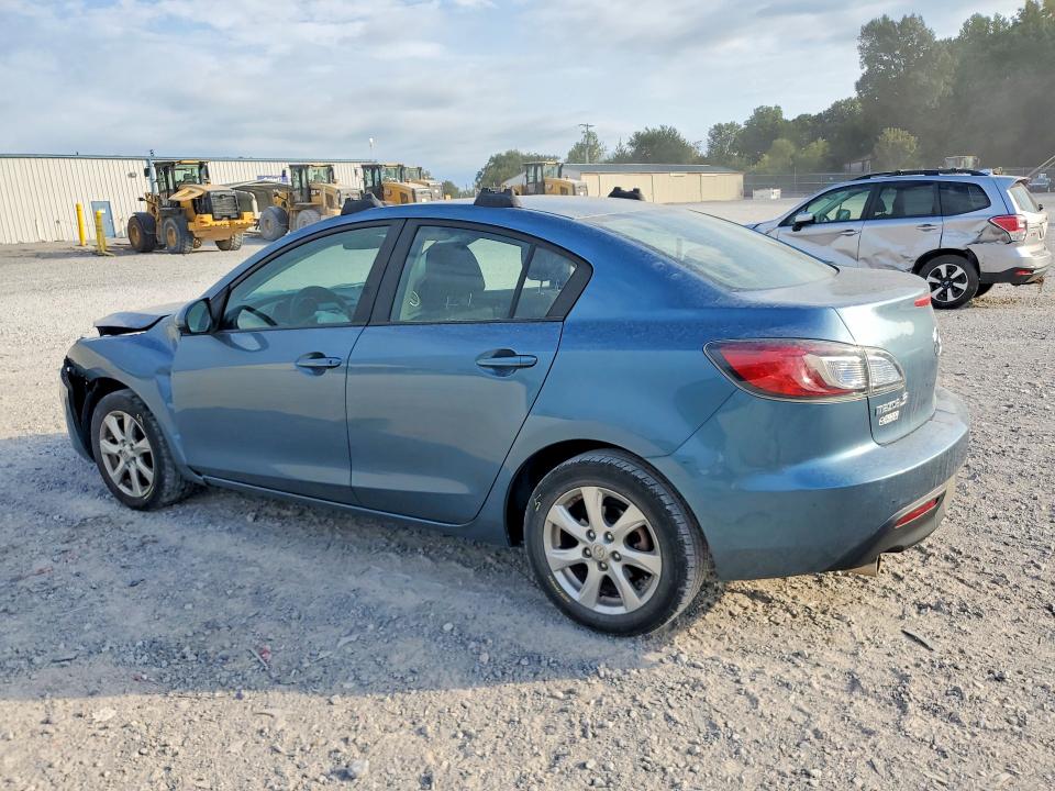 Фото 2 с аукциона – 2010 MAZDA 3 с VIN JM1BL1SF8A1306401