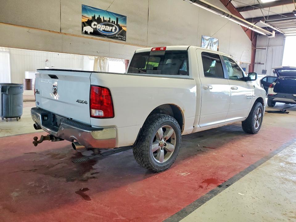 Photo 3 from auction – 2017 RAM 1500 with VIN 3C6RR7LT3HG510966