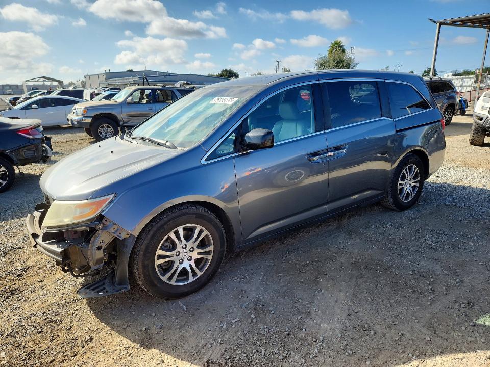 HONDA ODYSSEY 2011 с VIN 5FNRL5H6XBB097796 - Снимка от търг