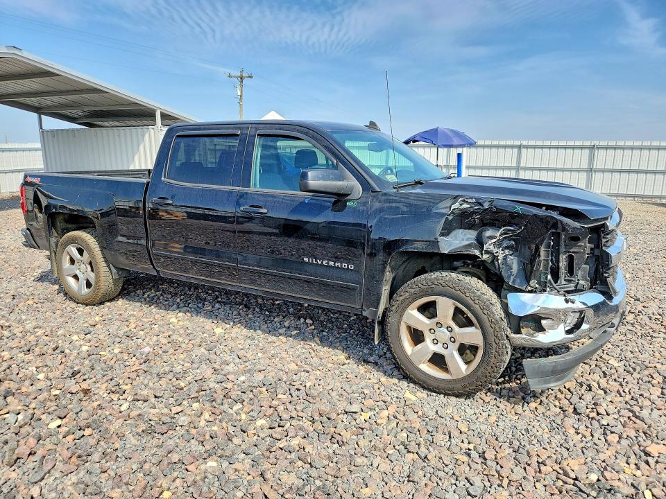 Photo 4 from auction – 2017 CHEVROLET SILVERADO with VIN 3GCUKREC6HG159826