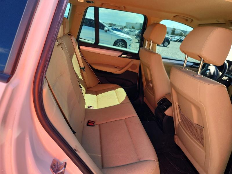 Фото 11 с аукциона – 2017 BMW X3 с VIN 5UXWZ7C38H0X39058