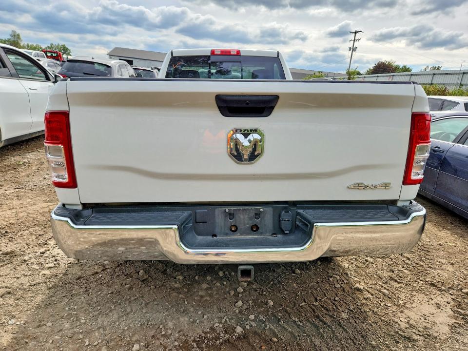 Снимка 6 от търг – 2014 RAM 1500 с VIN 3C6JR7ET9EG148857