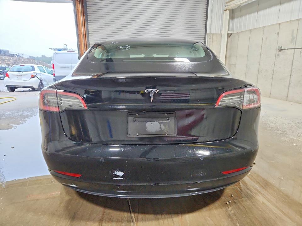 Снимка 6 от търг – 2022 TESLA MODEL 3 с VIN 5YJ3E1EA0NF371206