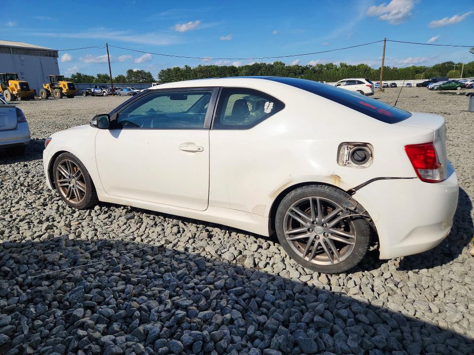Photo 2 from auction – 2013 SCION TC with VIN JTKJF5C71D3060990