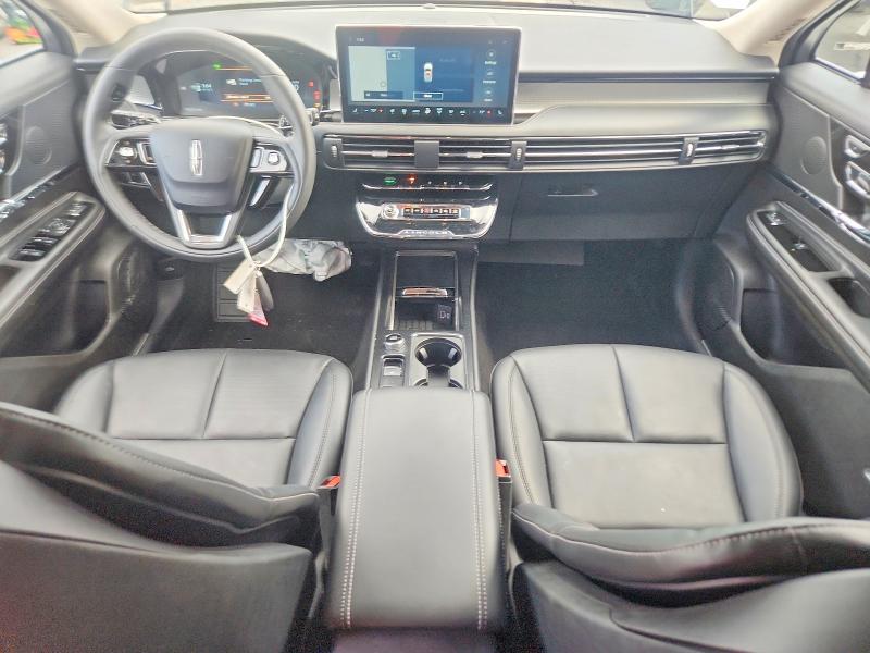 Снимка 8 от търг – 2024 LINCOLN CORSAIR с VIN 5LMCJ1DA6RUL03320