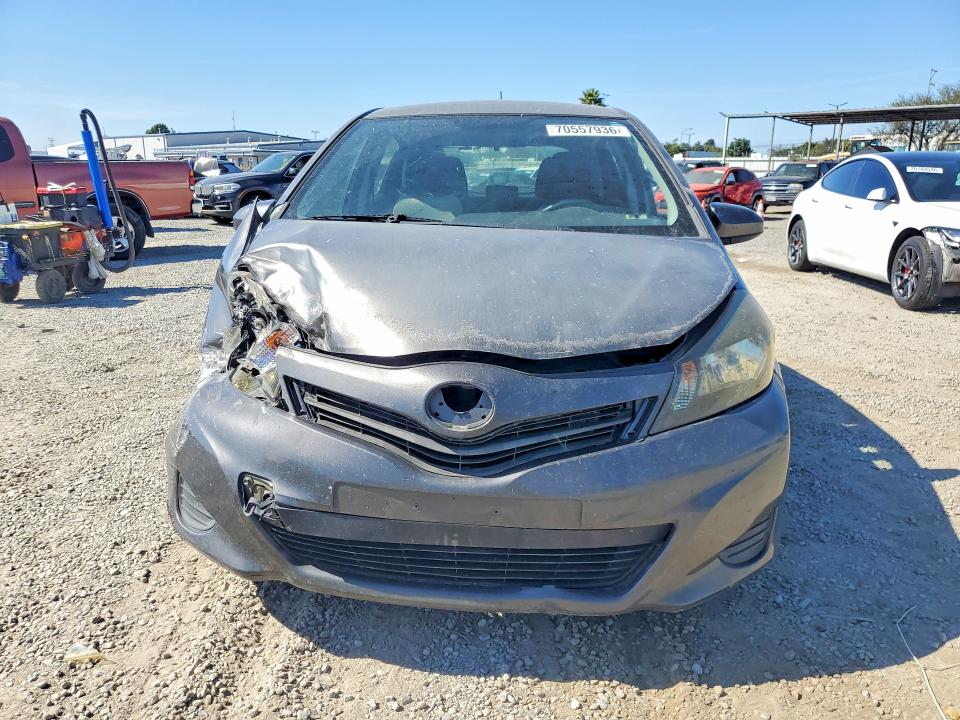 Photo 5 from auction – 2012 TOYOTA YARIS with VIN JTDKTUD36CD517294