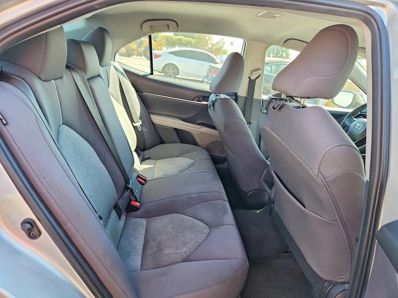 Снимка 10 от търг – 2023 TOYOTA CAMRY с VIN 4T1C11AK8PU141770