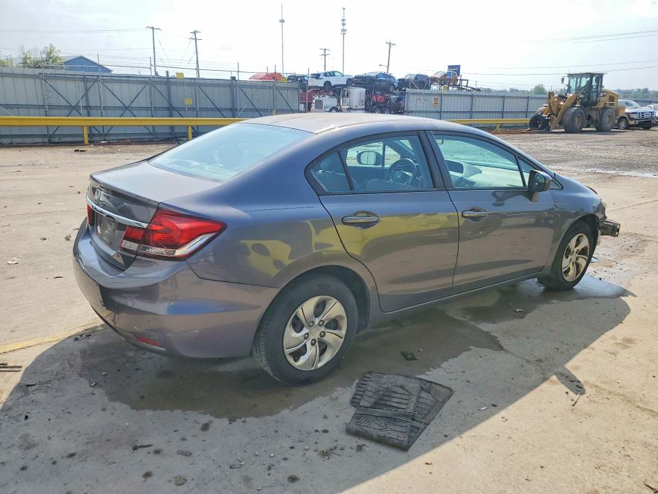 Photo 3 from auction – 2015 HONDA CIVIC with VIN 19XFB2F52FE074023