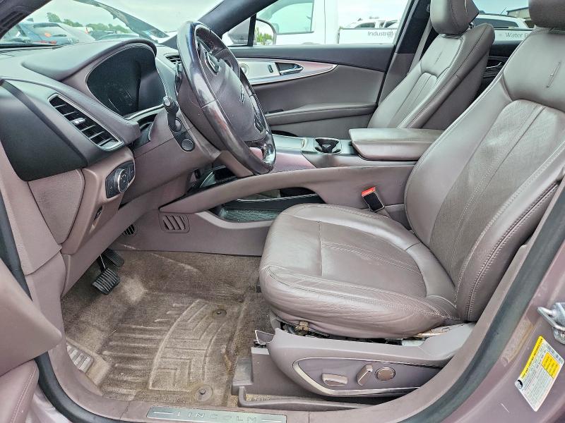Photo 7 from auction – 2016 LINCOLN MKX with VIN 2LMPJ9JP9GBL54636