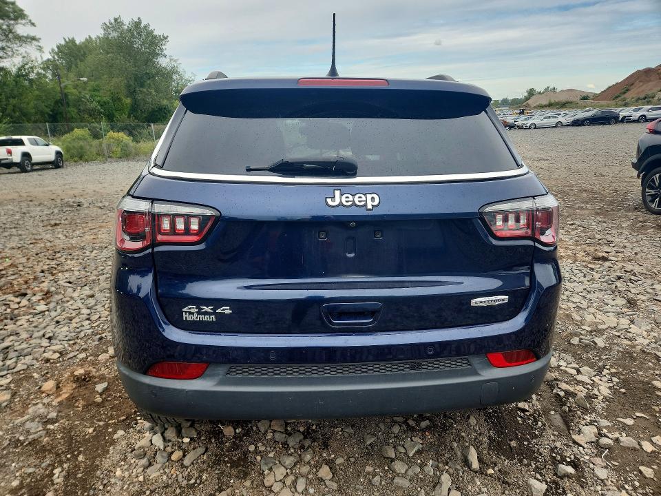 Photo 6 from auction – 2018 JEEP COMPASS with VIN 3C4NJDBB9JT138603