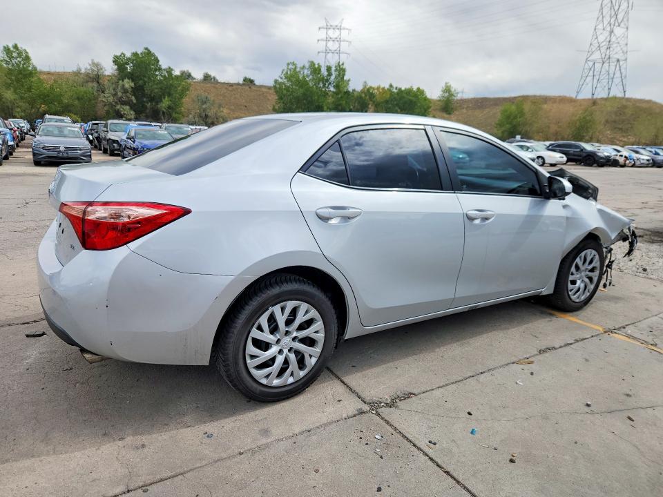 Photo 3 from auction – 2017 TOYOTA COROLLA with VIN 2T1BURHE7HC752104