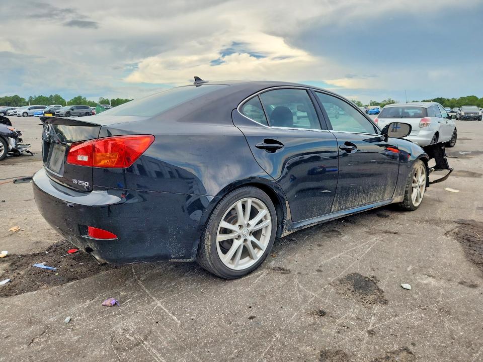 Фото 3 с аукциона – 2007 LEXUS IS 250 с VIN JTHBK262775043074